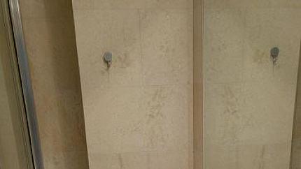 Тристаен апартамент под наем в Център