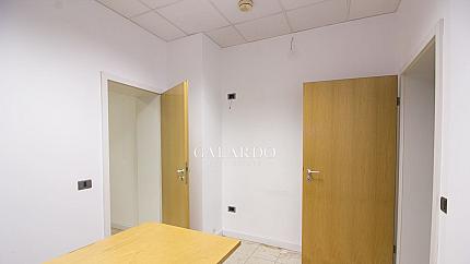 Стилен офис в кв. Гоце Делчев