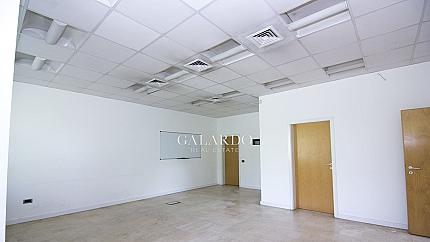 Стилен офис в кв. Гоце Делчев