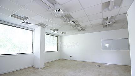 Стилен офис в кв. Гоце Делчев