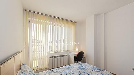 Spacious, sunny two bedroom apartment in Strelbishte Quarter