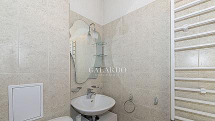 Spacious, sunny two bedroom apartment in Strelbishte Quarter