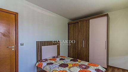 Просторен, функционален апартамент с изглед към Витоша