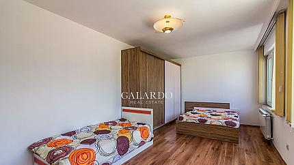 Просторен, функционален апартамент с изглед към Витоша