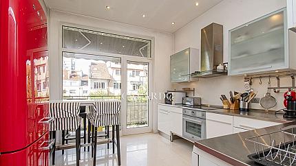 Луксозен апартамент на метри от бул.Витоша и НДК