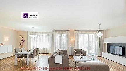 Апартамент в луксозна сграда до х-л Маринела