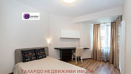 Апартамент в луксозна сграда до х-л Маринела