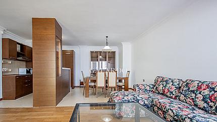 Просторен тристаен апартамент до входа на Южен парк и бул. Витоша – перфектна локация и комфорт