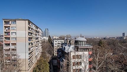 Просторен тристаен апартамент до входа на Южен парк и бул. Витоша – перфектна локация и комфорт