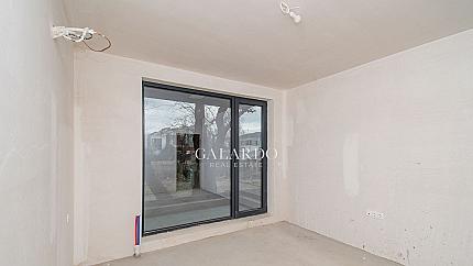 Апартамент с 2 спални в комплекс с Акт 16 в Драгалевци