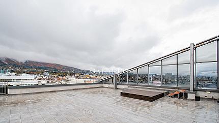 Престижен офис в бизнес център на бул. България