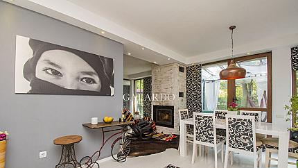 Обзаведена къща в с. Бистрица