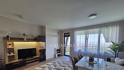 Стилно обзаведен двустаен апартамент в кв. Симеоново