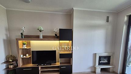 Стилно обзаведен двустаен апартамент в кв. Симеоново