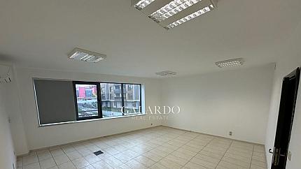 Просторен офис под наем в кв. Драгалевци