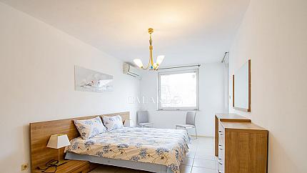 Многостаен апартамент до х-л Маринела