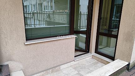 Тристаен апартамент под наем в кв. Лозенец