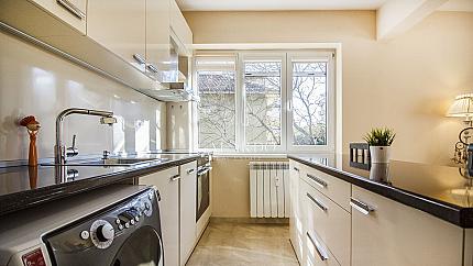 Stylish apartment in an ideal center