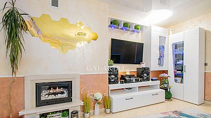 Stylishly furnished two-bedroom apartment in Simeonovo district