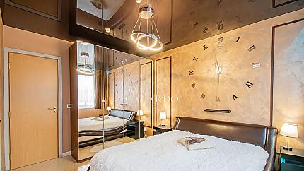 Stylishly furnished two-bedroom apartment in Simeonovo district