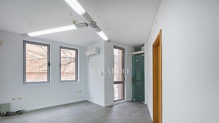 Two level Office for rent on top center in front of Mall Markovo tepe