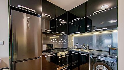 Стилно обзаведен двустаен апартамент в кв. Симеоново