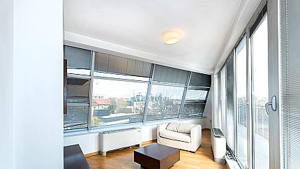 Wonderful two bedroom apartment for rent next to Doctor's Garden