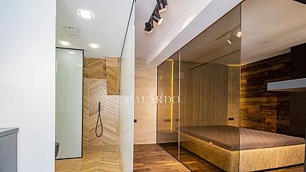 Стилен и луксозен дизайнерски двустаен мезонет под наем