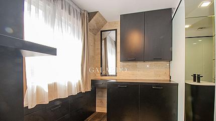 Стилен и луксозен дизайнерски двустаен мезонет под наем