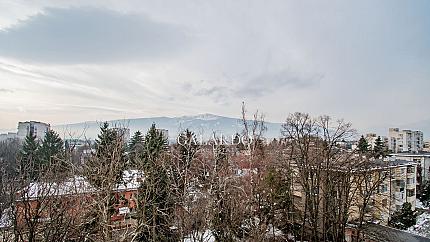 Новообзаведен апартамент с 2 спални в Лозенец