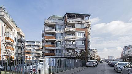 Уютен апартамент с две спални до метростанция в Младост 2