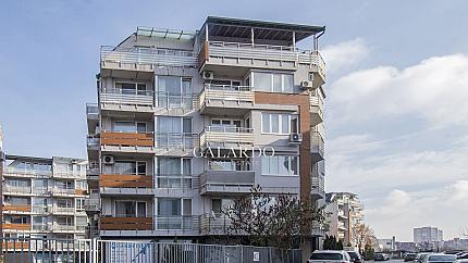 Уютен апартамент с две спални до метростанция в Младост 2