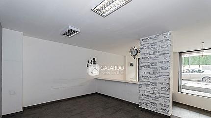 Офис/магазин до Мол Парадайз