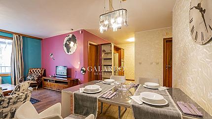 Луксозен тристаен апартамент в нова сграда до НДК