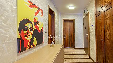 Луксозен тристаен апартамент в нова сграда до НДК