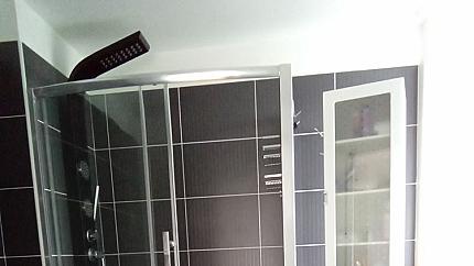 Луксозна къща под наем в затворен комплекс в Малинова долина