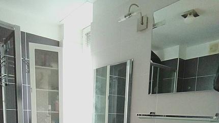 Луксозна къща под наем в затворен комплекс в Малинова долина