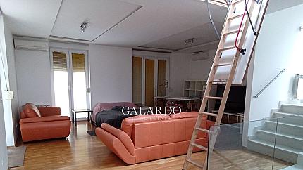 Луксозна къща под наем в затворен комплекс в Малинова долина