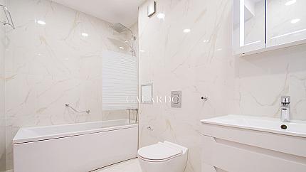 Просторно жилище в представителна сграда