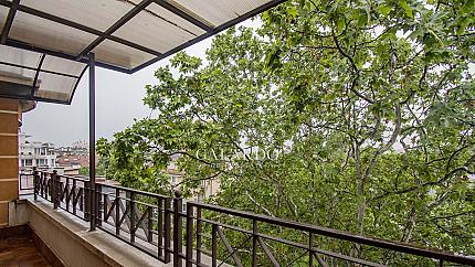 Апартамент до Южен парк с прекрасна тераса