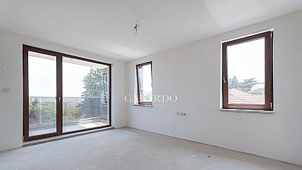 Елегантна нова къща в Бояна с прекрасна панорама