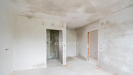 Detached modern house near the "Kambanite" Park