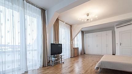 Просторен мезонет с панорамна гледка към Витоша