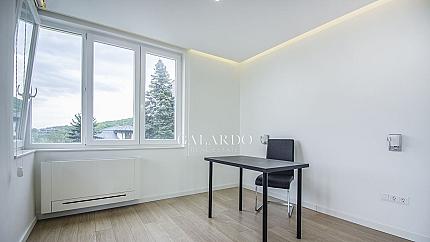 Чисто нов четиристаен апартамент  под наем в кв. Бояна