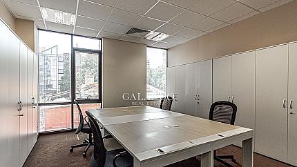 Модерен оборудван офис в сграда клас А на бул.Черни връх, кв.Лозенец