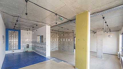 Магазин в луксозна сграда на бул. Дондуков