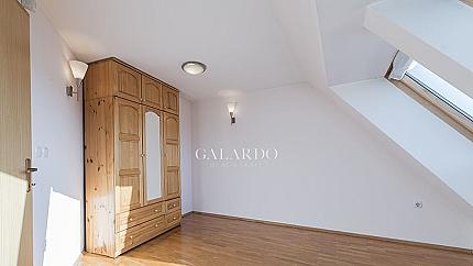 Панорамен четиристаен апартамент в Централната част на столицата