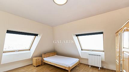 Панорамен четиристаен апартамент в Централната част на столицата