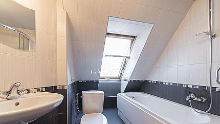 Панорамен четиристаен апартамент в Централната част на столицата