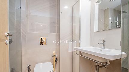 Модерен  апартамент с две спални в сграда с портиер, кв. Лозенец